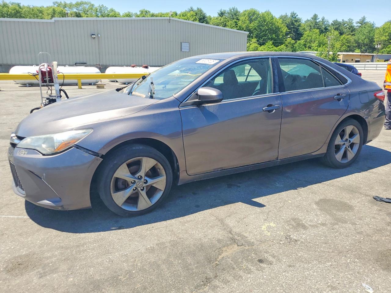 2015 TOYOTA CAMRY