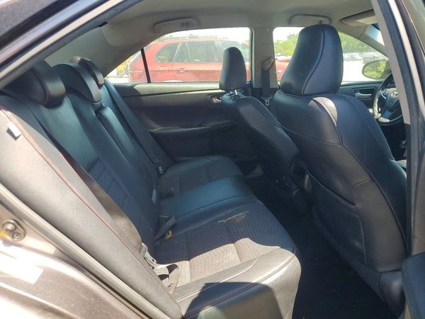 2015 TOYOTA CAMRY