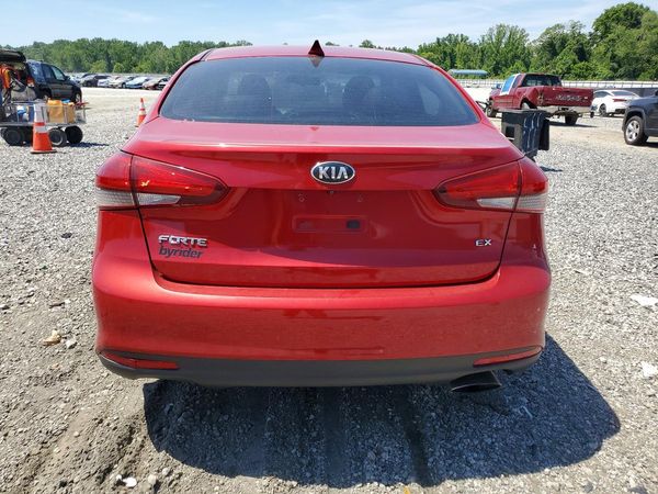 2017 KIA FORTE