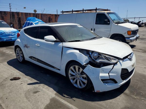 2016 HYUNDAI VELOSTER