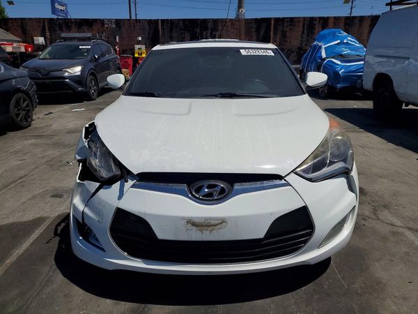 2016 HYUNDAI VELOSTER