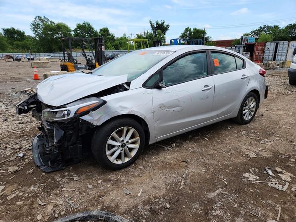2017 KIA FORTE LX Popular, S