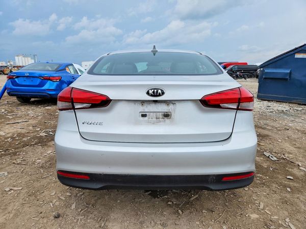 2017 KIA FORTE LX Popular, S