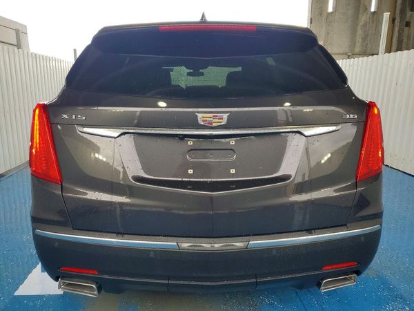 2017 CADILLAC XT5 Base