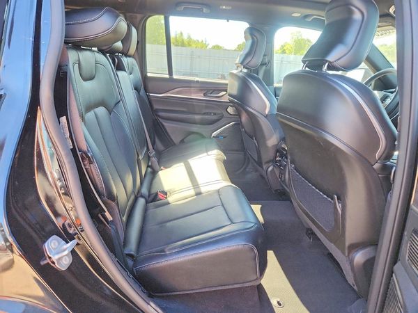 2023 JEEP GRAND CHEROKEE OVERLAND 4X4