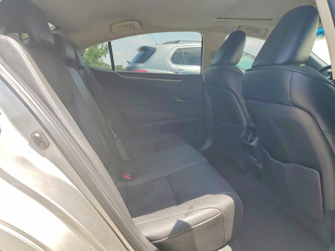 2020 LEXUS ES 350 350 Base