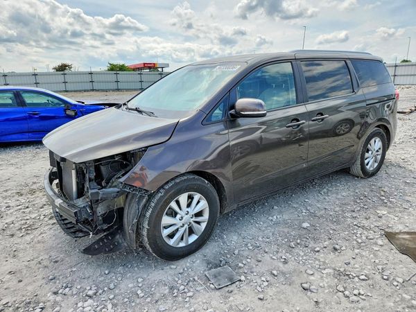 2017 KIA SEDONA LX
