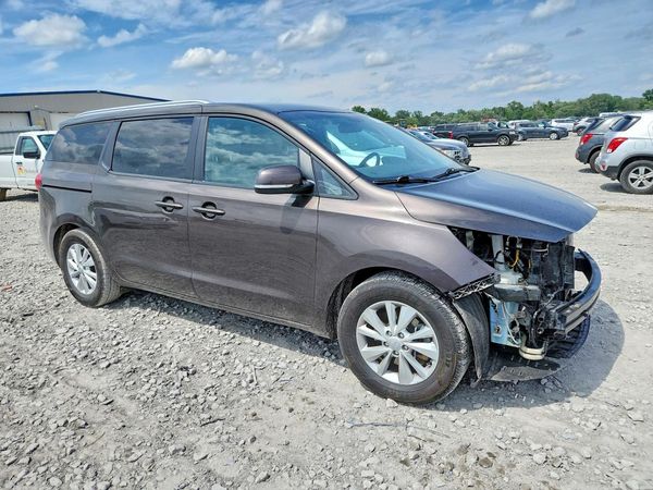 2017 KIA SEDONA LX