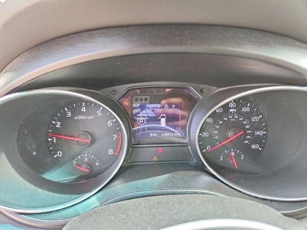 2017 KIA SEDONA LX