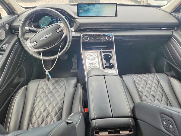2021 GENESIS GV80