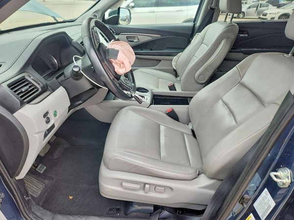 2020 HONDA PILOT