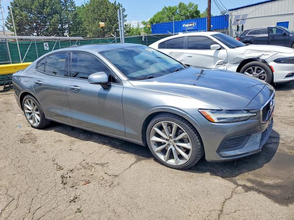2020 VOLVO S60