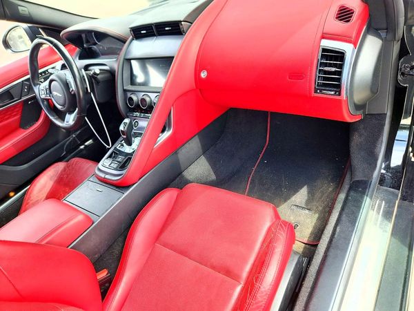 2021 JAGUAR F-TYPE
