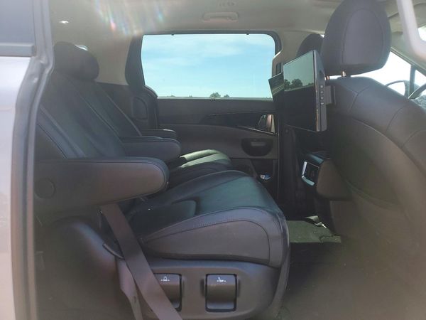 2025 KIA CARNIVAL SX, SX PRESTIGE