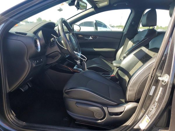 2024 KIA FORTE GT Line