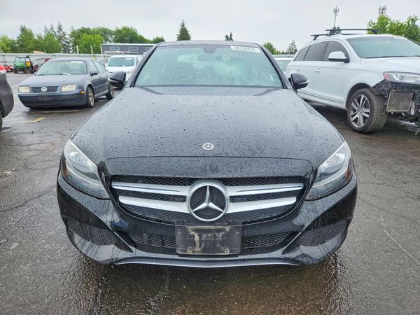 2018 MERCEDES-BENZ C C300