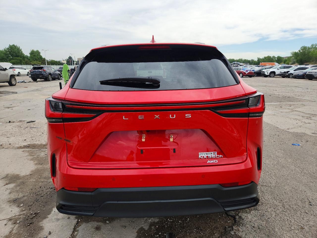2022 LEXUS NX 350h Luxury