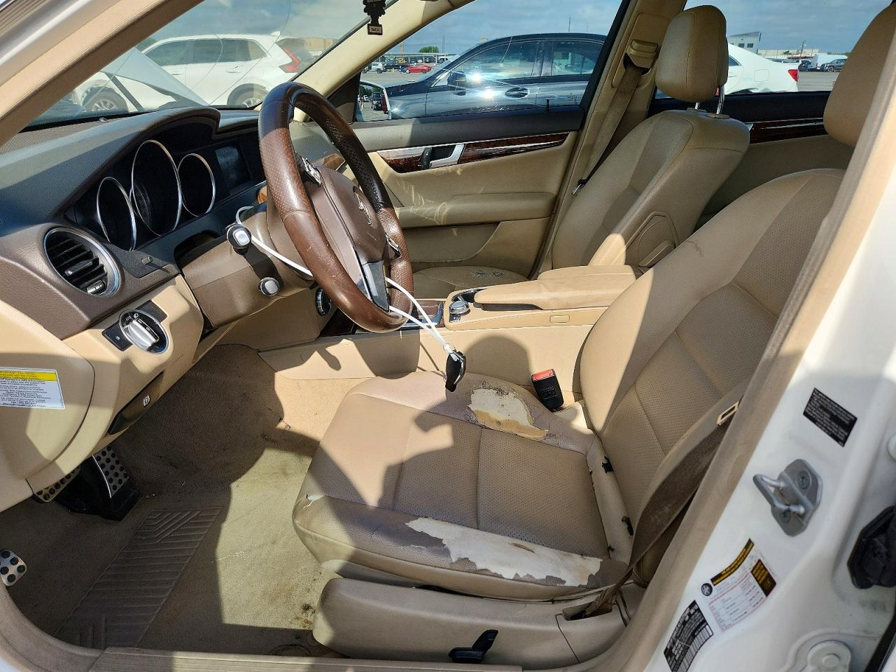 2014 MERCEDES-BENZ C C250