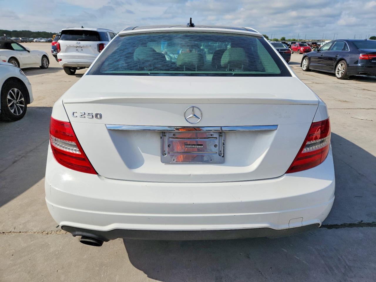 2014 MERCEDES-BENZ C C250