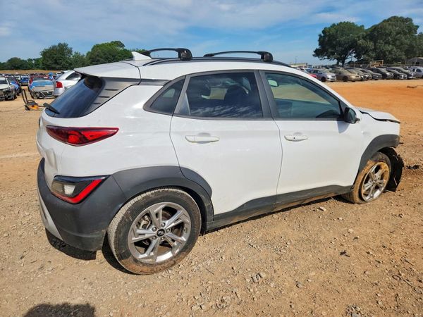 2022 HYUNDAI KONA