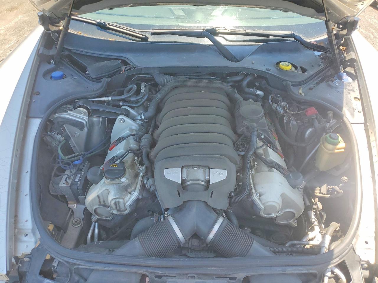 2010 PORSCHE PANAMERA
