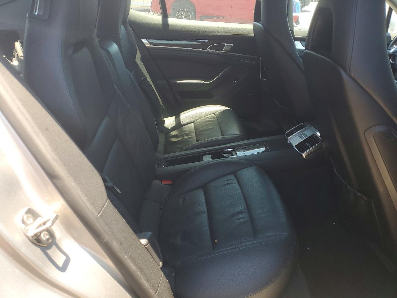 2010 PORSCHE PANAMERA