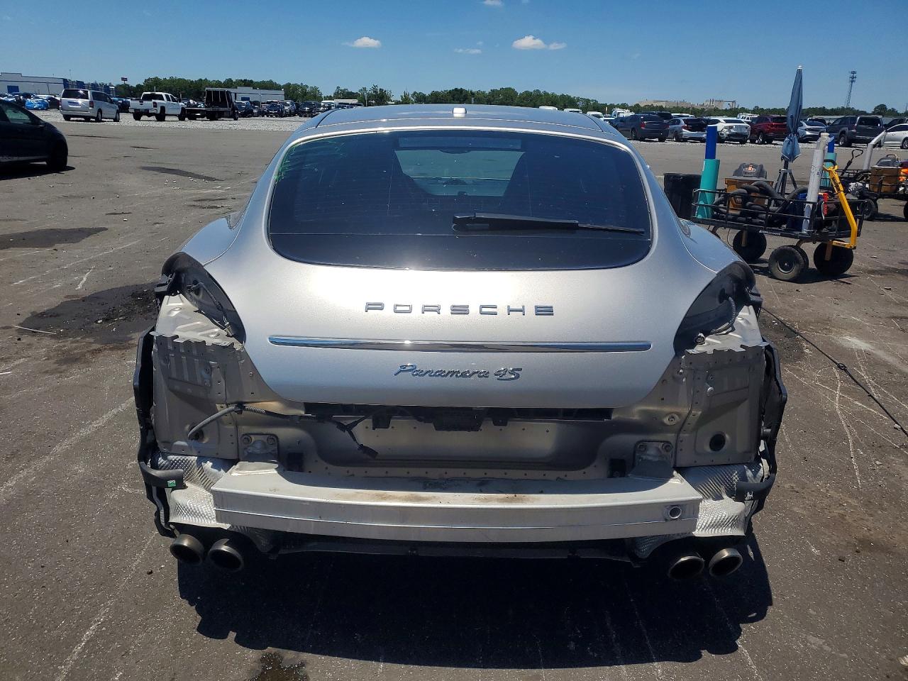 2010 PORSCHE PANAMERA