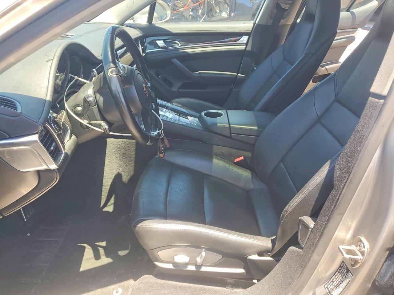 2010 PORSCHE PANAMERA