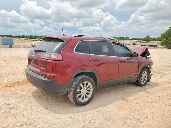 2019 JEEP CHEROKEE LATITUDE FWD