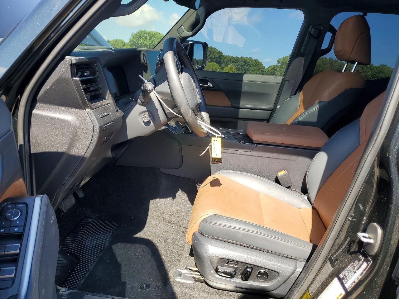 2024 LEXUS GX 550