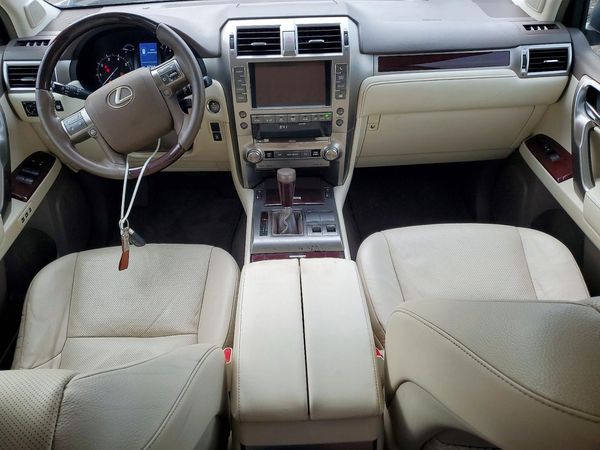 2019 LEXUS GX