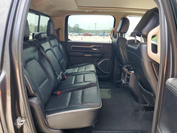 2021 RAM 1500 LARAMIE CREW CAB 4X2
