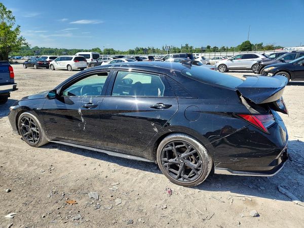 2025 HYUNDAI ELANTRA