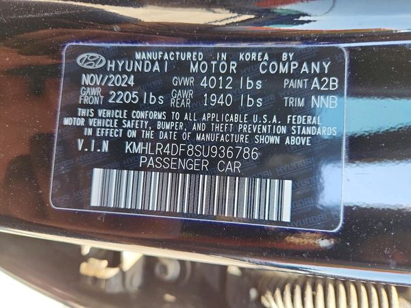 2025 HYUNDAI ELANTRA