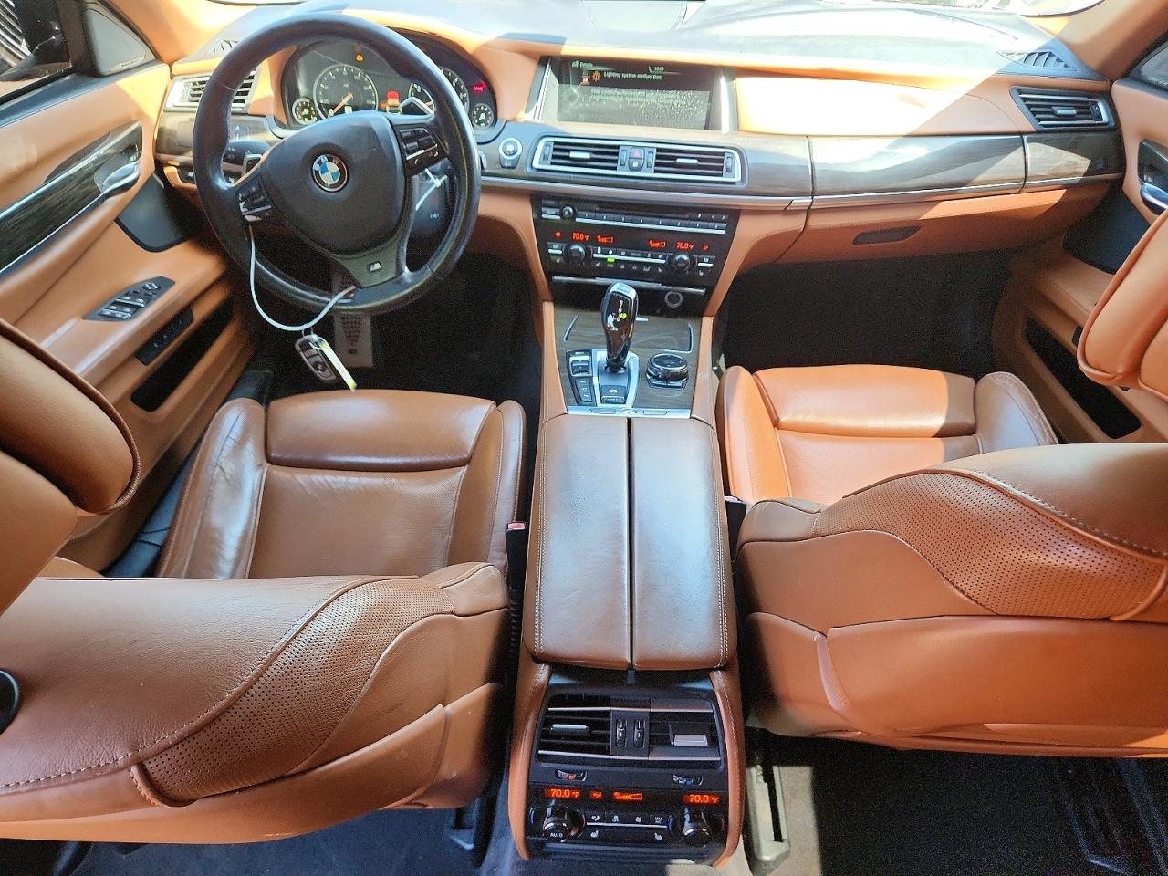 2015 BMW 750