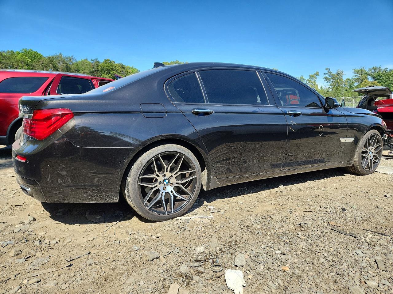 2015 BMW 750