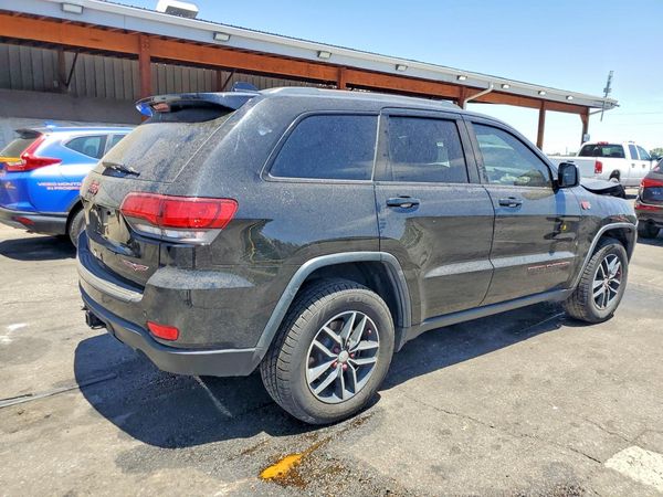 2017 JEEP GRAND CHEROKEE TRAILHAWK 4X4