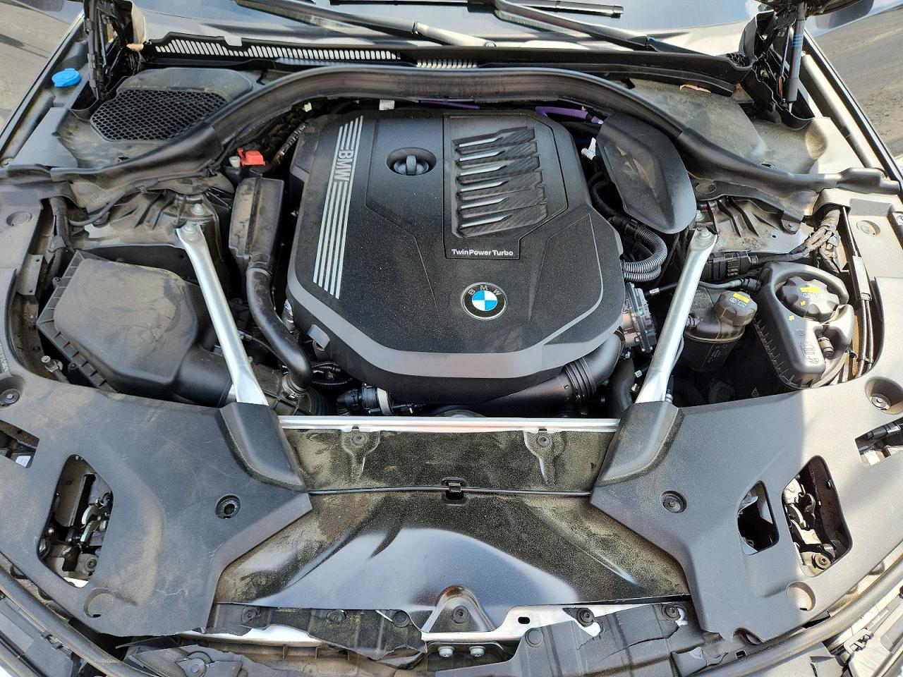 2021 BMW 540I