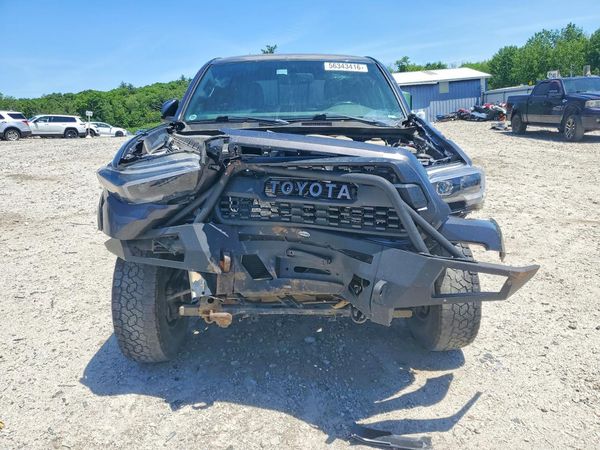 2017 TOYOTA TACOMA