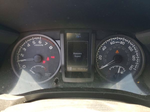 2017 TOYOTA TACOMA