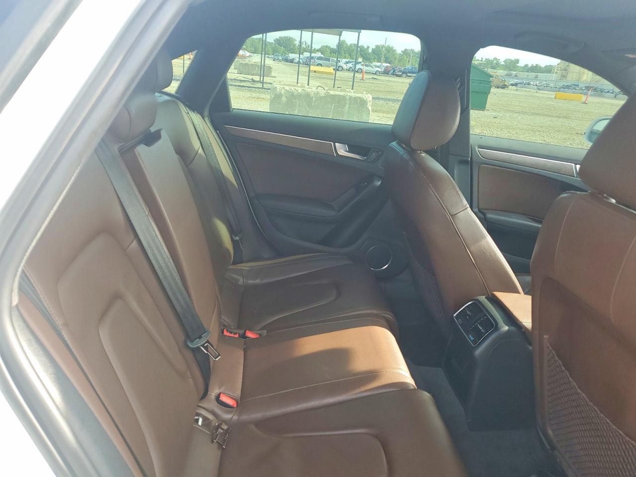 2016 AUDI A4