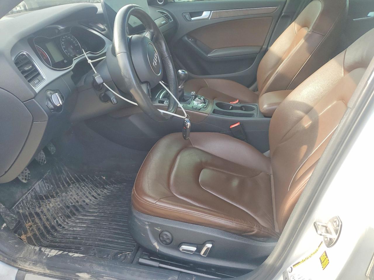 2016 AUDI A4