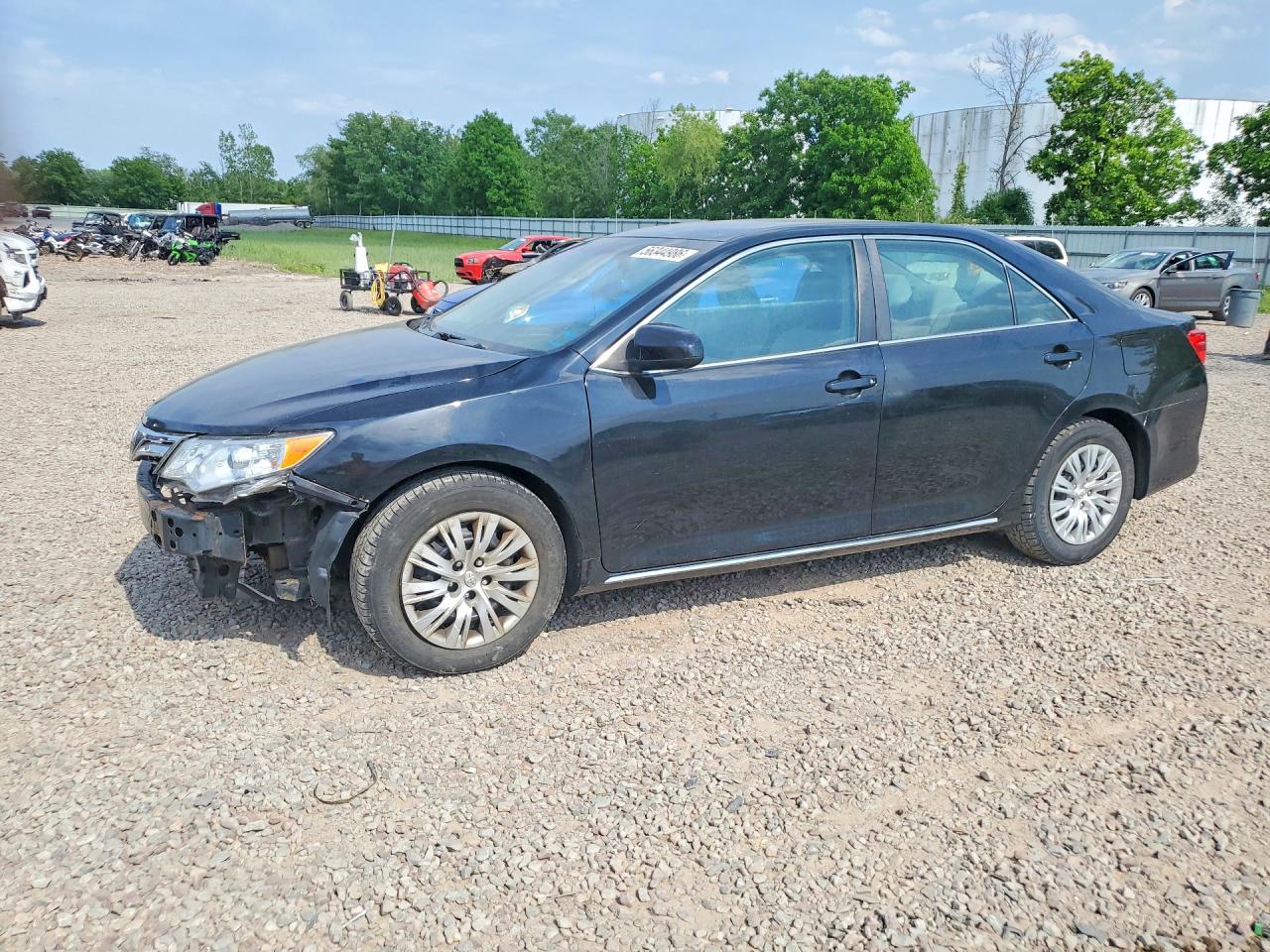 2014 TOYOTA CAMRY
