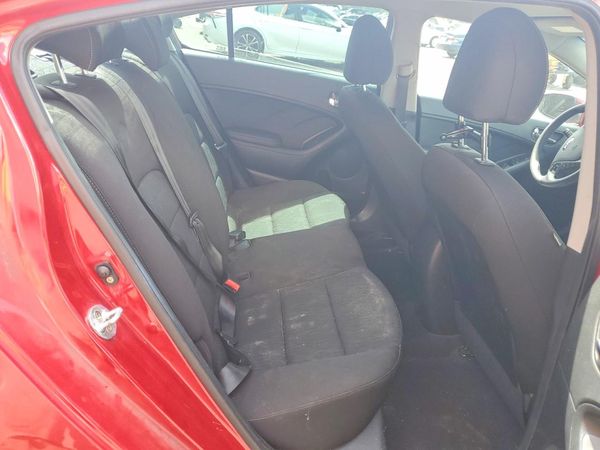 2016 KIA FORTE GL (Middle-Low Grade)
