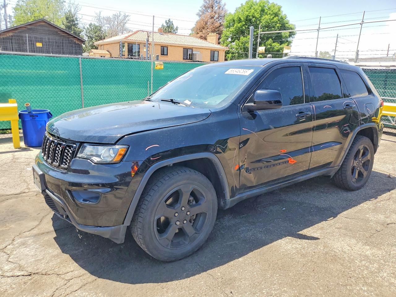 2019 JEEP GRAND CHEROKEE LAREDO 4X4