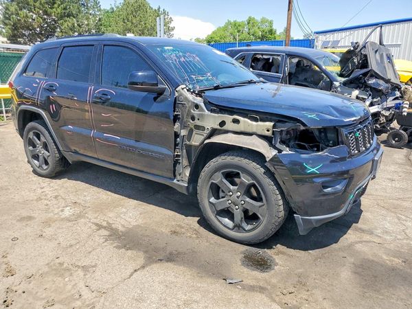 2019 JEEP GRAND CHEROKEE LAREDO 4X4