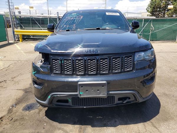 2019 JEEP GRAND CHEROKEE LAREDO 4X4