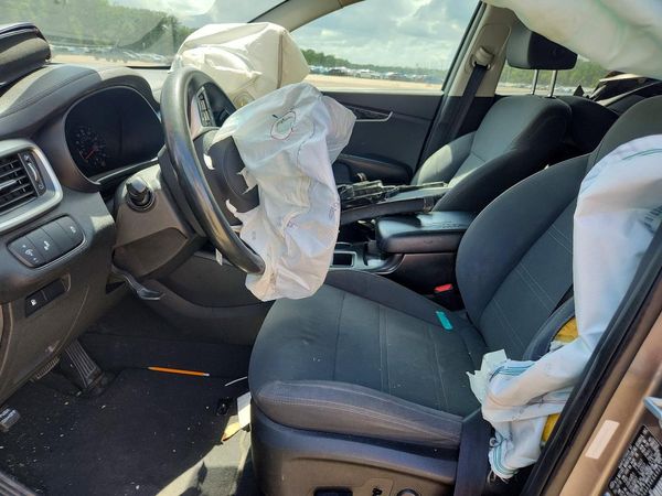 2019 KIA SORENTO L, LX, S