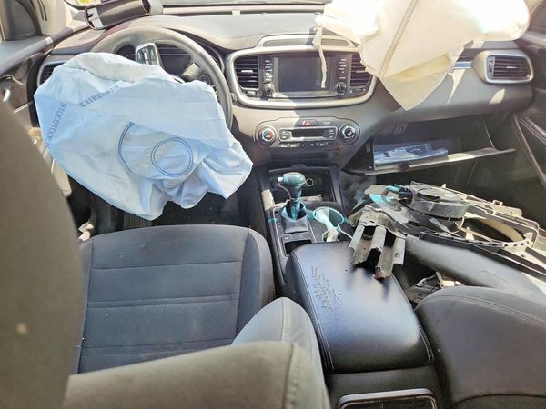2019 KIA SORENTO L, LX, S