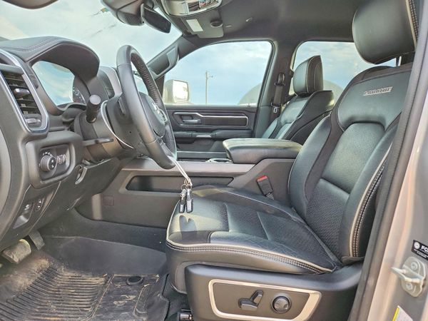 2024 RAM 1500 LARAMIE CREW CAB 4X4